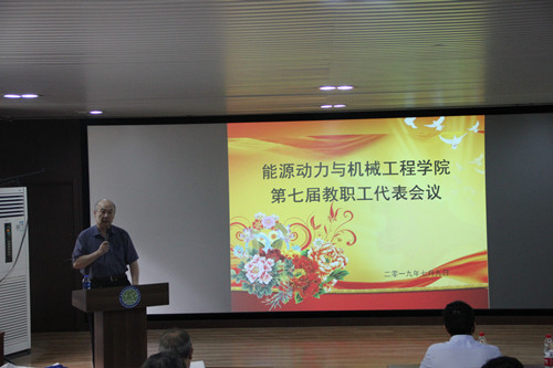 f4fa85bfc1b94ee98f30e678c34d9472.jpg 电竞实时比赛数据