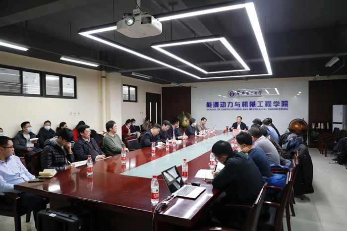 be80fe9398724e2e8687da20a410c200.jpg 电竞实时比赛数据